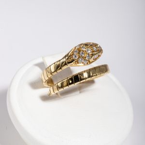 Anello a serpente oro giallo 18k con diamanti 0,15ct