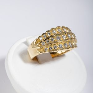 Anello riviera oro giallo 18k con pavé di diamanti 0,40ct