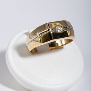 Anello oro giallo 18k con inserto oro bianco e diamante 0,10ct