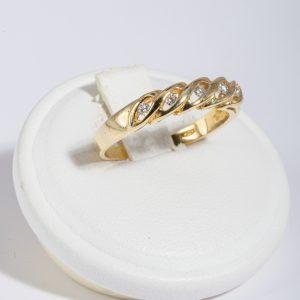 Anello riviera oro giallo 18k con diamanti 0,10ct