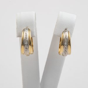Orecchini oro giallo 18k con inserto oro bianco e diamantini