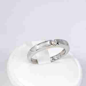 Anello oro bianco 18k con diamante 0,09ct