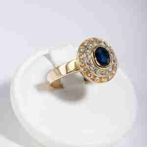 Anello oro giallo 18k con zaffiro e diamanti 0,50ct