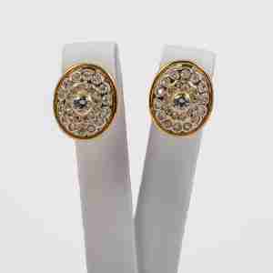 Orecchini oro giallo 18k con pavé di diamanti 0,50ct