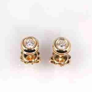 Orecchini cipollina oro giallo 18k con brillanti tot. ct.0,20